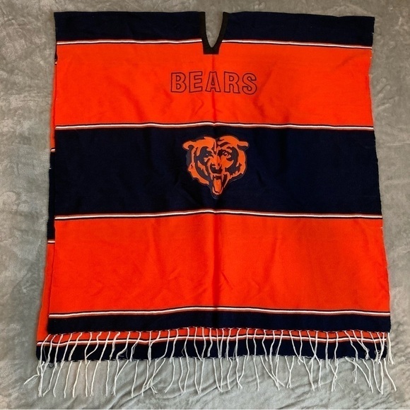 Chicago Bears Pullover Orange & Blue Striped Poncho Bears Spellout Fringe OS - Picture 1 of 7